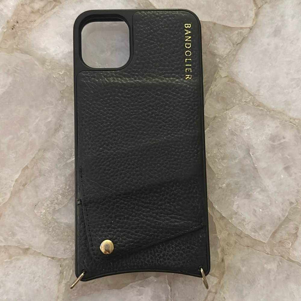Bandolier Pebble case 11 Pro Max - case only no strap